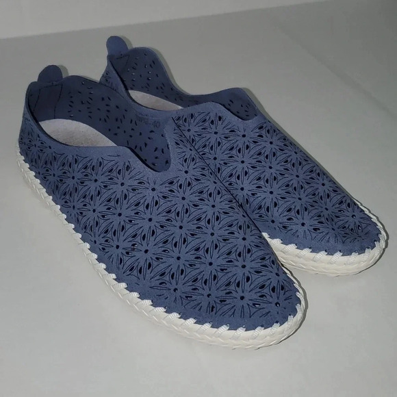 Bernie Mev. Cut Out Slip-On Blue Suede Leather Shoes Womens Size 40 - Picture 2 of 11